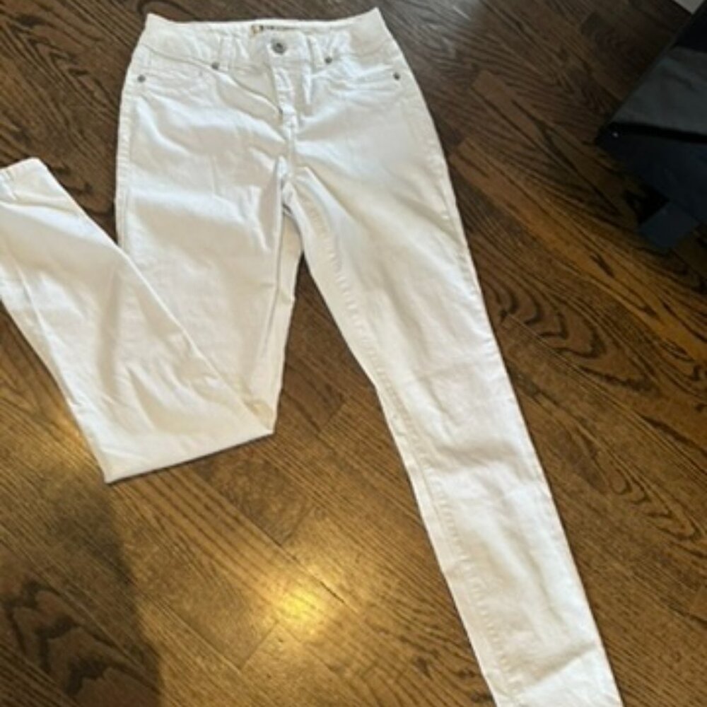 White BlueSpice Jeans